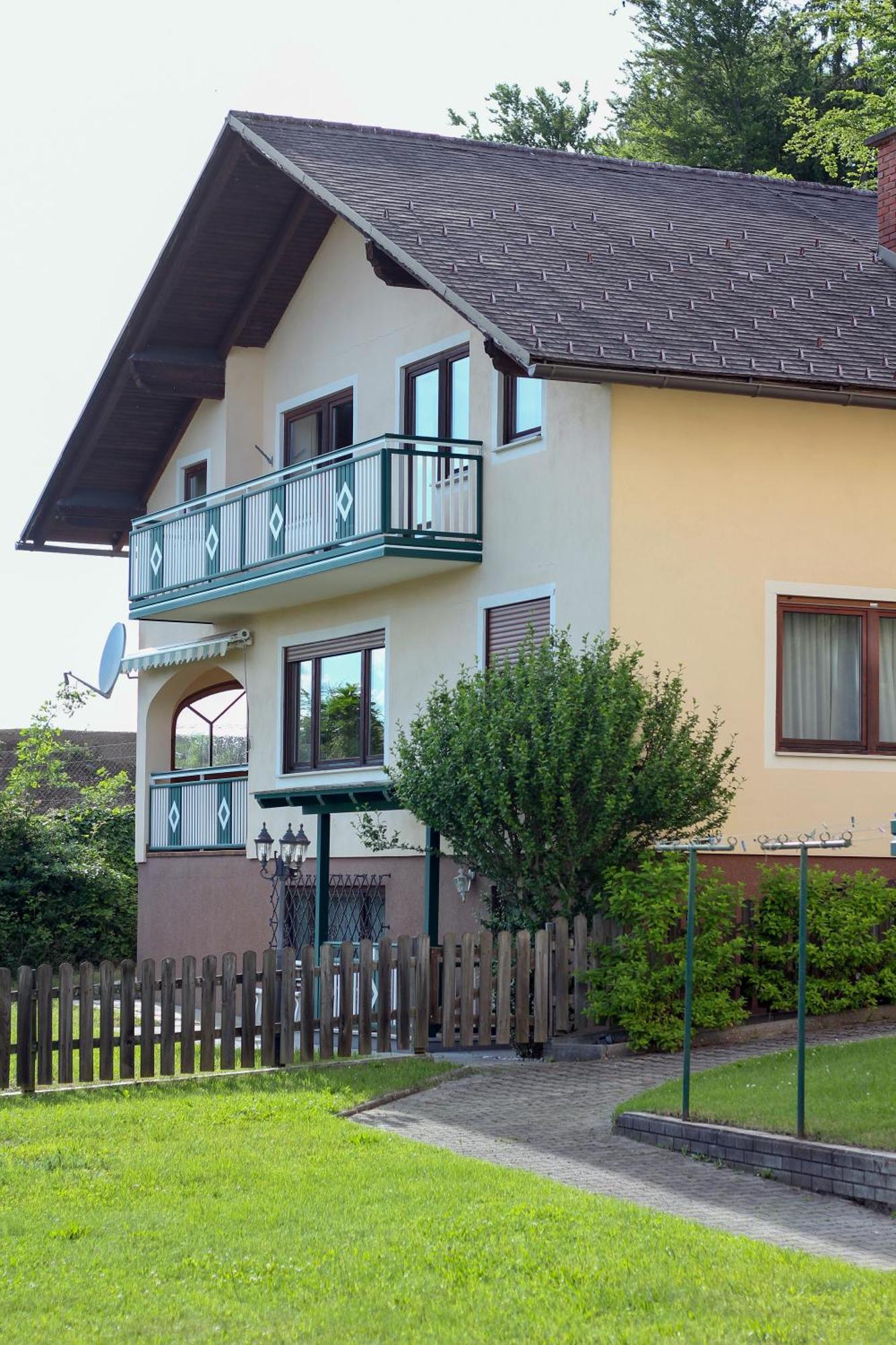 Self-Check In Apartmenthotel Seeglueck Pörtschach am Wörthersee 외부 사진