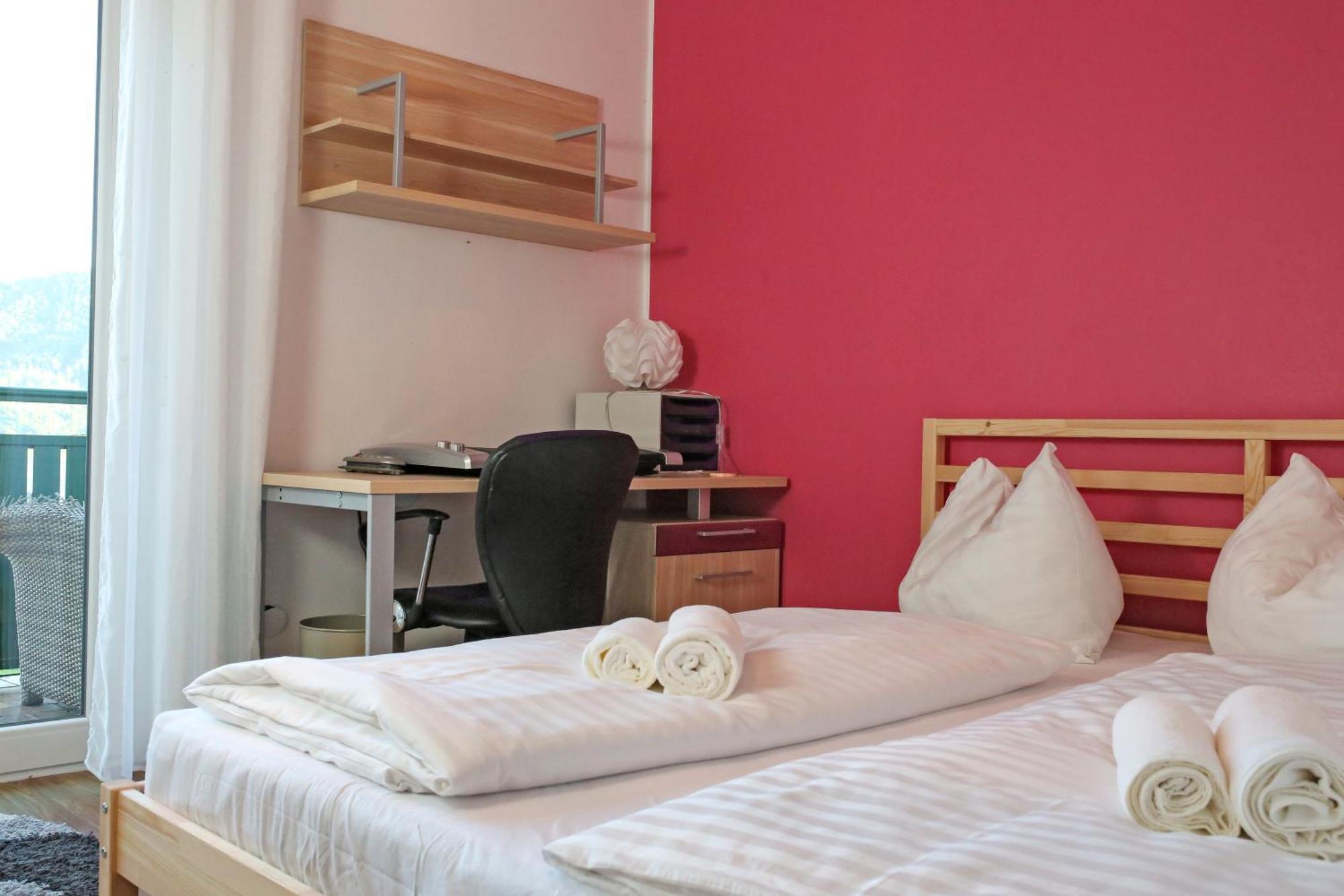 Self-Check In Apartmenthotel Seeglueck Pörtschach am Wörthersee 외부 사진