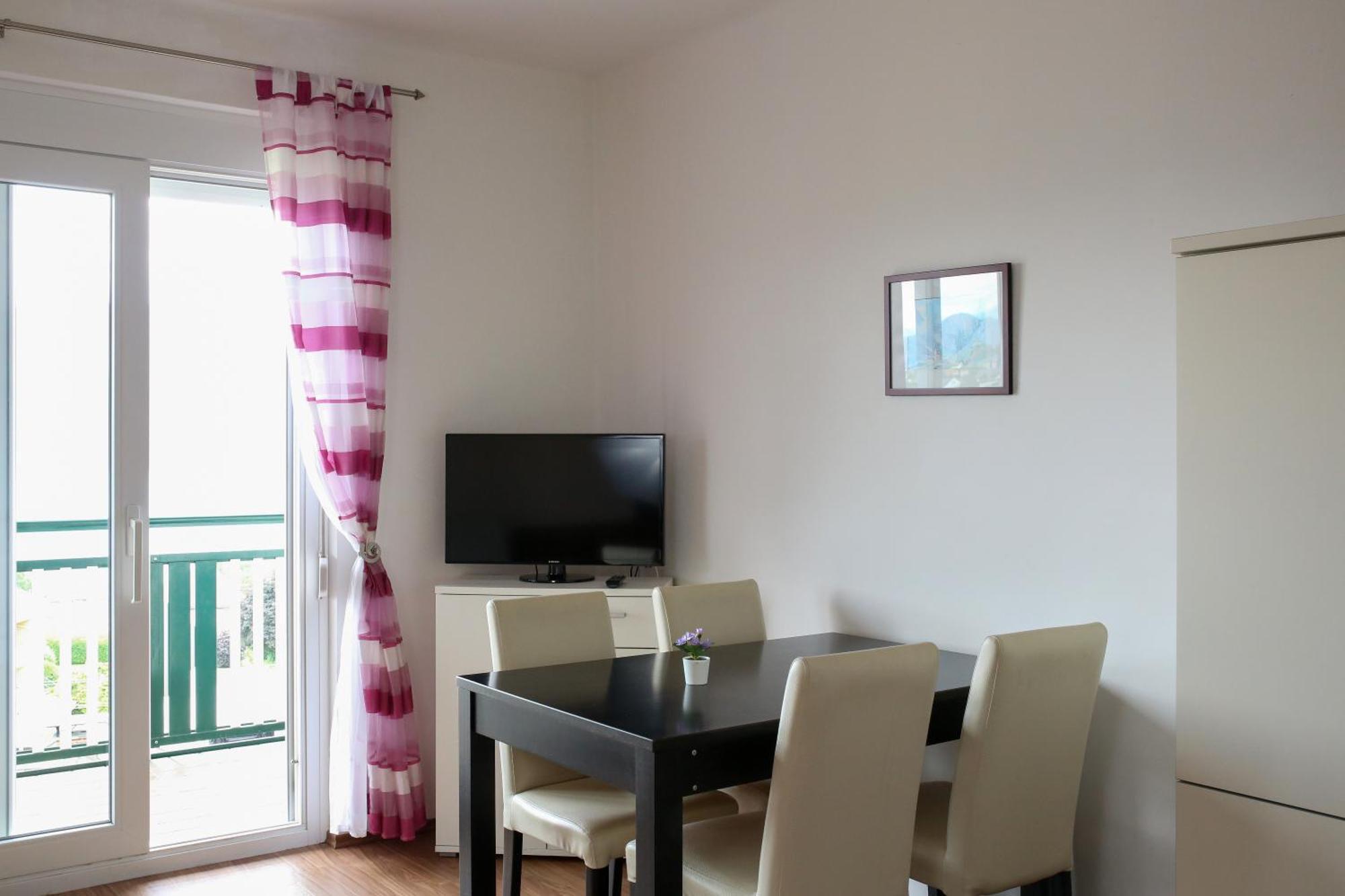 Self-Check In Apartmenthotel Seeglueck Pörtschach am Wörthersee 외부 사진