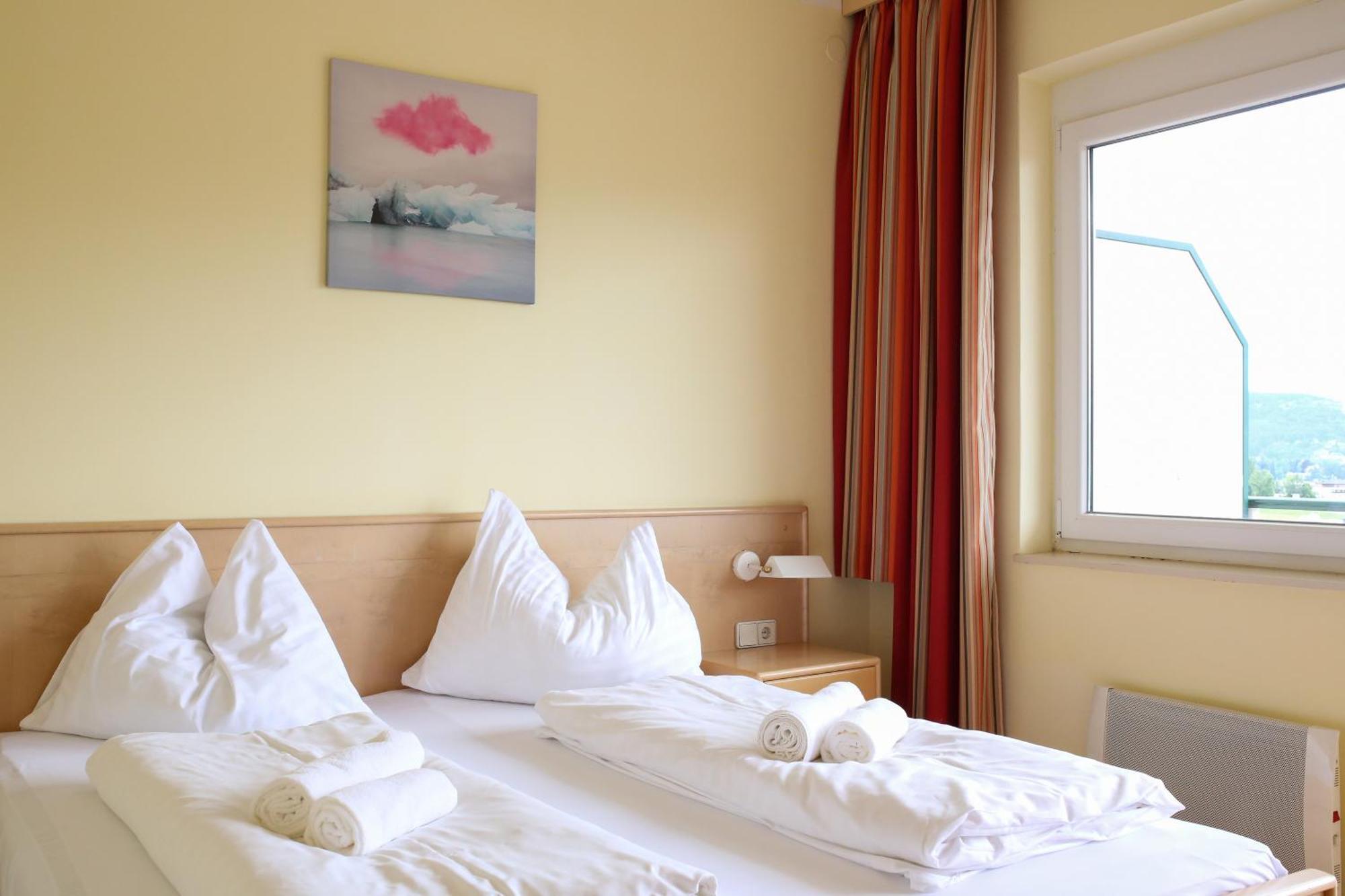Self-Check In Apartmenthotel Seeglueck Pörtschach am Wörthersee 외부 사진