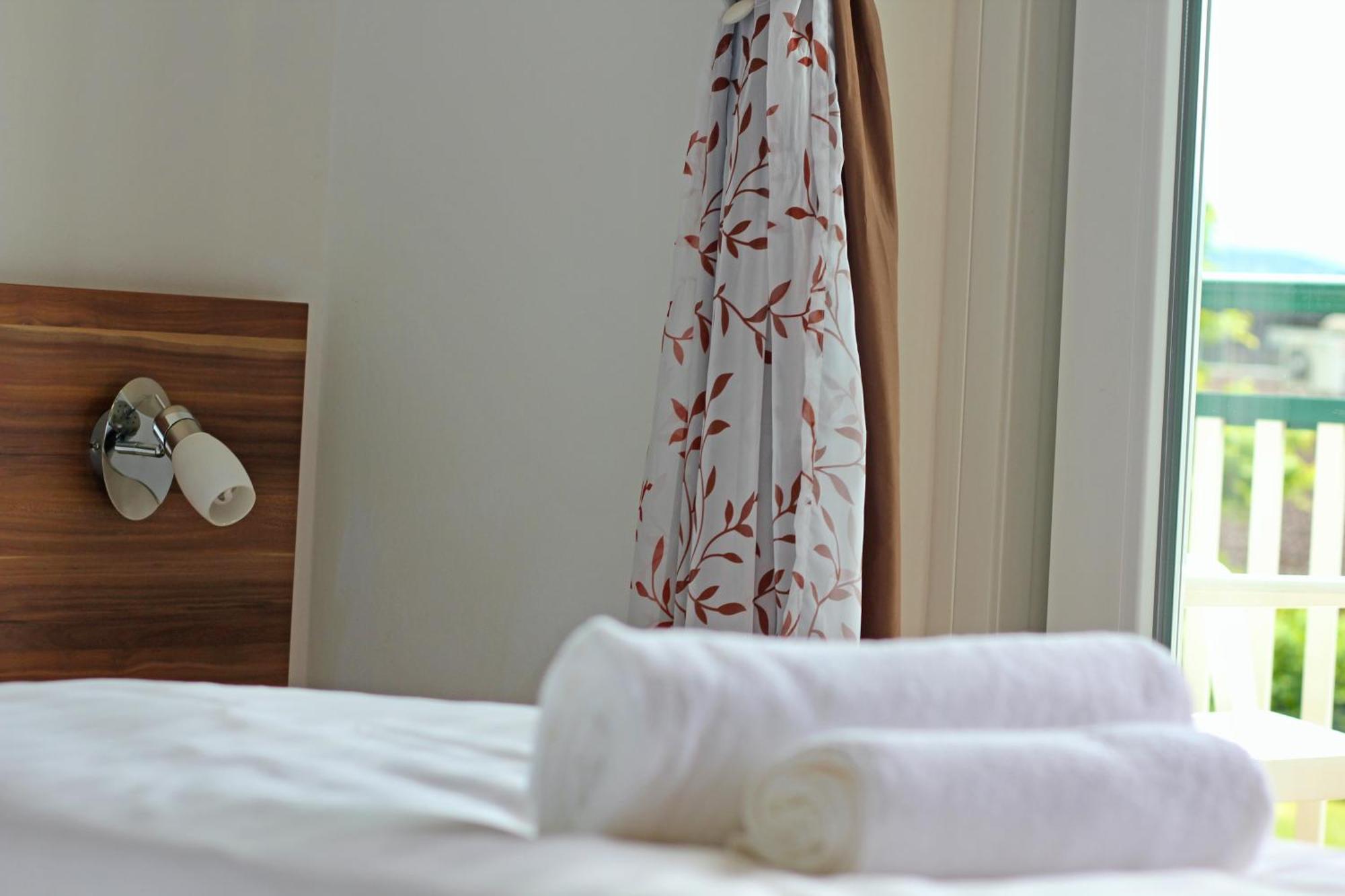 Self-Check In Apartmenthotel Seeglueck Pörtschach am Wörthersee 외부 사진